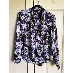 Apt. 9 purple floral professional blouse. Flowy, silky & flattering